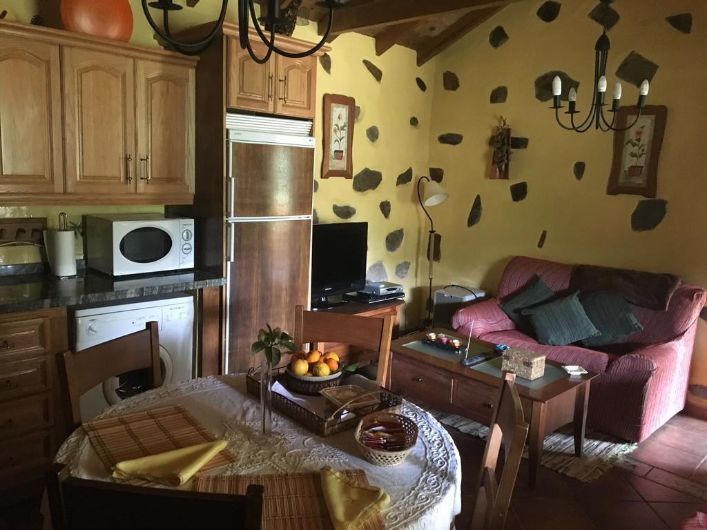 Casa Rural El Rincon De Antonia Агуло Экстерьер фото